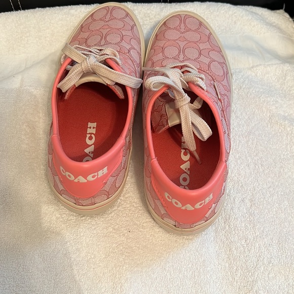Women Coach Sneakers - Picture 4 of 5